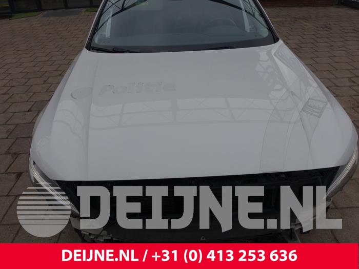 Używane Maska Volvo V90 II (PW) 2.0 T6 16V AWD Cena € 900,00 Procedura marży oferowane przez van Deijne Onderdelen Uden B.V.
