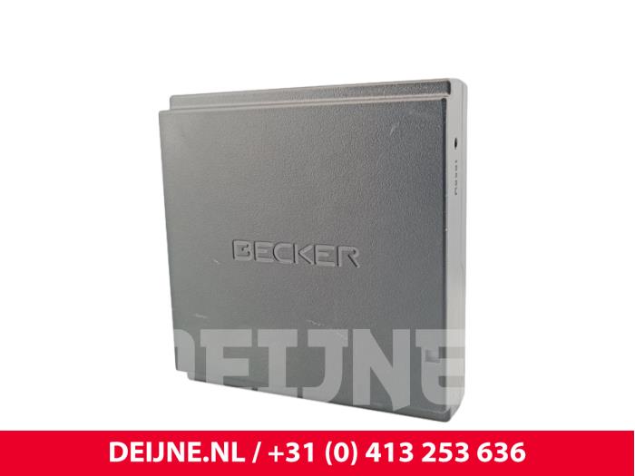 Usagé Module navigation Mercedes Vito (447.6) 2.2 114 CDI 16V Prix € 127,05 Prix TTC proposé par van Deijne Onderdelen Uden B.V.