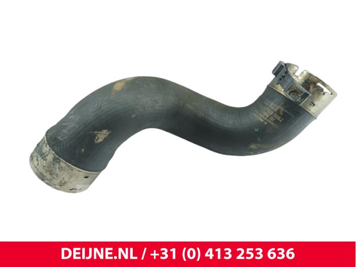 Gebrauchte Intercooler Schlauch Mercedes Vito (447.6) 2.2 114 CDI 16V Preis € 24,20 Mit Mehrwertsteuer angeboten von van Deijne Onderdelen Uden B.V.
