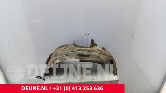 Używane Nadkole Ford Transit 2.2 TDCi 16V Cena € 133,10 Z VAT oferowane przez van Deijne Onderdelen Uden B.V.