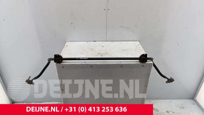Używane Stabilizator przód Ford Transit Custom 2.0 TDCi 16V Eco Blue 130 Cena € 108,90 Z VAT oferowane przez van Deijne Onderdelen Uden B.V.