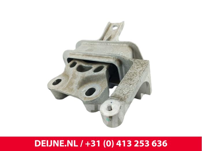 Used Engine mount MG ZS 1.0 T-GDI 12V Price € 84,70 Inclusive VAT offered by van Deijne Onderdelen Uden B.V.
