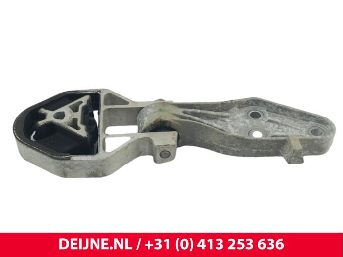 Gebrauchte Motorlager Volvo XC40 (XZ) 1.5 T5 Plug-in Hybrid 16V Preis € 25,00 Margenregelung angeboten von van Deijne Onderdelen Uden B.V.