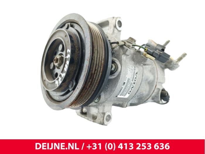 Gebrauchte Klimapumpe Volvo V40 (MV) 2.0 D2 16V Preis € 20,00 Margenregelung angeboten von van Deijne Onderdelen Uden B.V.