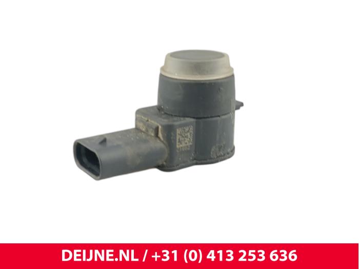 Usados Sensor PDC Mercedes Sprinter 3,5t (906.63) 313 CDI 16V Precio € 18,15 IVA incluido ofrecido por van Deijne Onderdelen Uden B.V.