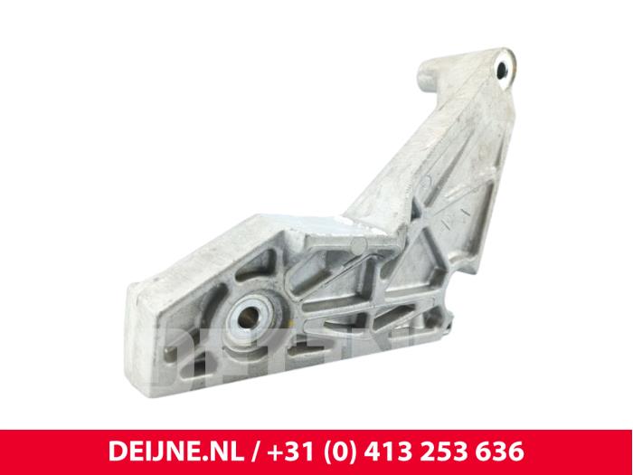Used Engine mount MG ZS 1.0 T-GDI 12V Price € 48,40 Inclusive VAT offered by van Deijne Onderdelen Uden B.V.