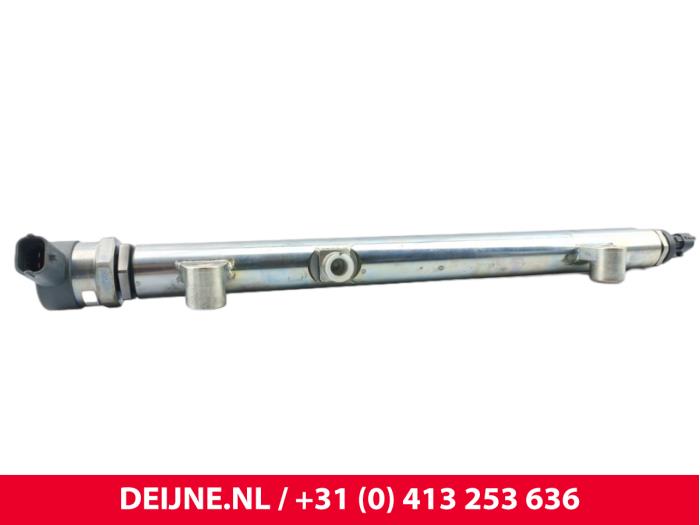 Système d'injection Iveco New Daily VI, 2014 33S14, 35C14, 35S14, CHC, Diesel, 2.287cc, 100kW (136pk), RWD, F1AGL411B, 2016-04 (Occasion)