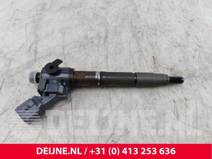 Usagé Injecteurs Volvo V40 (MV) 2.0 D2 16V Prix € 80,00 Règlement à la marge proposé par van Deijne Onderdelen Uden B.V.