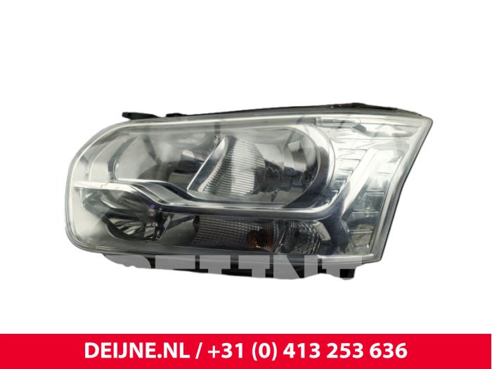 Używane Reflektor lewy Ford Transit 2.0 TDCi 16V Eco Blue 130 Cena € 175,45 Z VAT oferowane przez van Deijne Onderdelen Uden B.V.