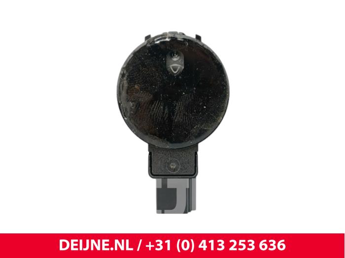 Begagnade Regnsensor Ford Transit 2.0 TDCi 16V Eco Blue 130 Pris € 12,10 Inklusive moms erbjuds av van Deijne Onderdelen Uden B.V.