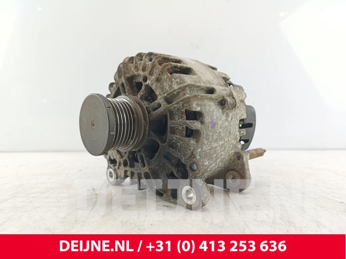 Begagnade Dynamo Volkswagen Transporter T5 2.0 BiTDI DRF Pris på förfrågan erbjuds av van Deijne Onderdelen Uden B.V.
