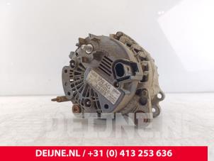 Dynamo d'un Volkswagen Transporter T5 2.0 BiTDI DRF 2011
