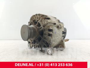 Dynamo d'un Volkswagen Transporter T5 2.0 BiTDI DRF 2011