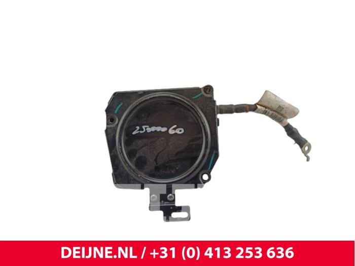 Używane Kondensator start/stop Lynk &amp; Co 01 1.5 PHEV Cena € 121,00 Z VAT oferowane przez van Deijne Onderdelen Uden B.V.
