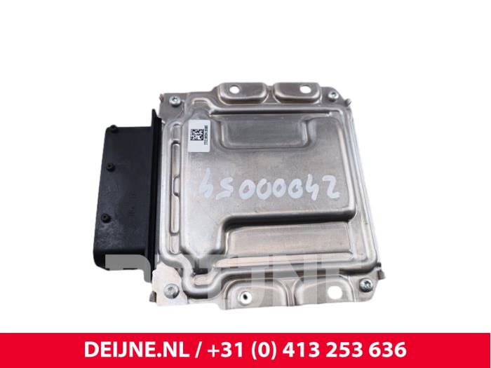 Usagé Ordinateur Adblue Ford Transit Custom 2.0 TDCi 16V Eco Blue 105 Prix € 36,30 Prix TTC proposé par van Deijne Onderdelen Uden B.V.