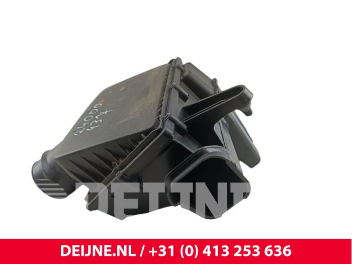 Begagnade Luftfilterhus Lynk &amp; Co 01 1.5 PHEV Pris € 84,70 Inklusive moms erbjuds av van Deijne Onderdelen Uden B.V.