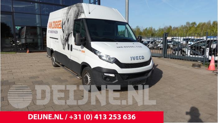 Używane Antena Iveco New Daily VI 33S11,35C11, 35S11 Cena na żądanie oferowane przez van Deijne Onderdelen Uden B.V.