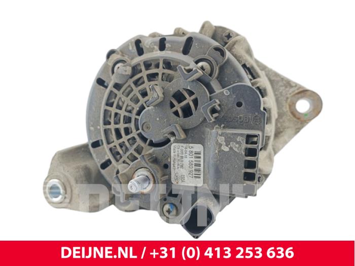 Usagé Dynamo Iveco New Daily VI 33S11,35C11, 35S11 Prix € 121,00 Prix TTC proposé par van Deijne Onderdelen Uden B.V.