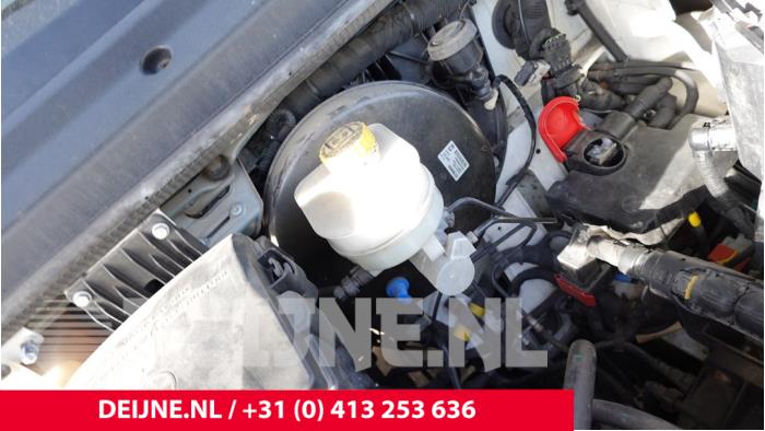 Begagnade Bromsservo Iveco New Daily VI 33S11,35C11, 35S11 Pris på förfrågan erbjuds av van Deijne Onderdelen Uden B.V.