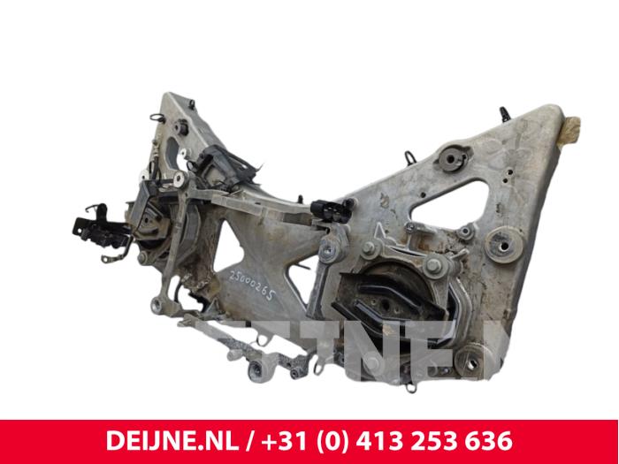 Engine mount from a Volvo C40 Recharge (XK) Recharge Twin 78 kWh 2021