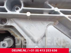 Engine mount from a Volvo C40 Recharge (XK) Recharge Twin 78 kWh 2021
