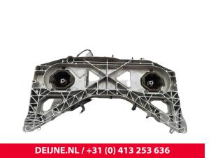 Engine mount from a Volvo C40 Recharge (XK) Recharge Twin 78 kWh 2021