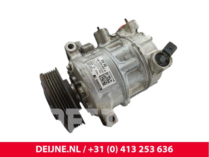 Usagé Pompe clim Volkswagen Crafter (SY) 2.0 TDI RWD Prix € 24,20 Prix TTC proposé par van Deijne Onderdelen Uden B.V.