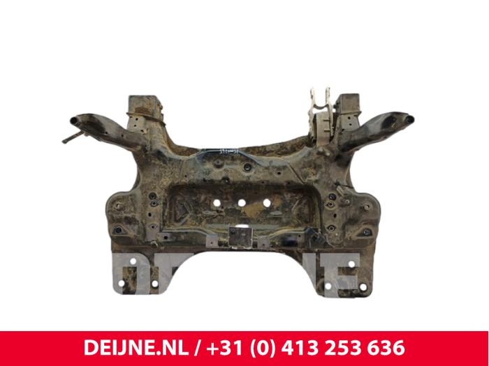 Begagnade Underram Volvo C40 Recharge (XK) Recharge Twin 78 kWh Pris € 302,50 Inklusive moms erbjuds av van Deijne Onderdelen Uden B.V.