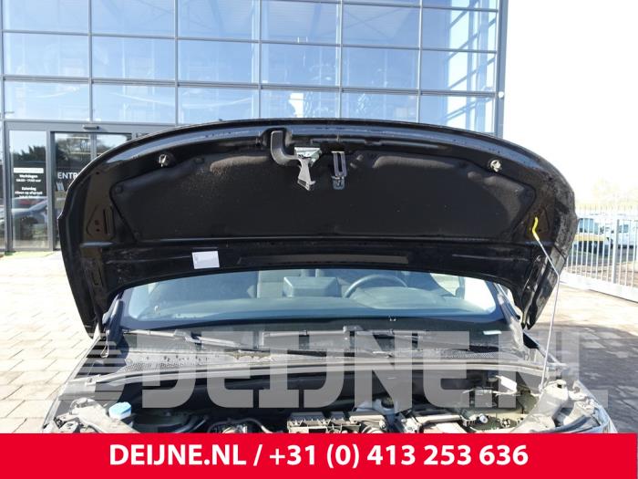 Używane Parawan Fiat Doblo Cargo 1.5 D Multijet 130 Cena € 90,75 Z VAT oferowane przez van Deijne Onderdelen Uden B.V.