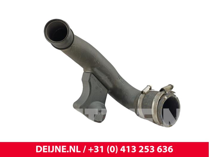 Gebrauchte Intercooler Rohr Ford Transit 2.0 TDCi 16V Eco Blue 130 Preis € 24,20 Mit Mehrwertsteuer angeboten von van Deijne Onderdelen Uden B.V.
