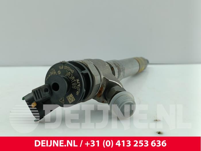 Usagé Injecteurs Mercedes Vito (447.6) 1.7 110 CDI 16V Prix € 108,90 Prix TTC proposé par van Deijne Onderdelen Uden B.V.