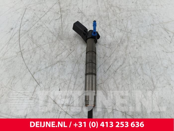 Usagé Injecteurs Mercedes Sprinter 3,5t (907.6/910.6) 319 CDI 2.0 D RWD Prix € 96,80 Prix TTC proposé par van Deijne Onderdelen Uden B.V.