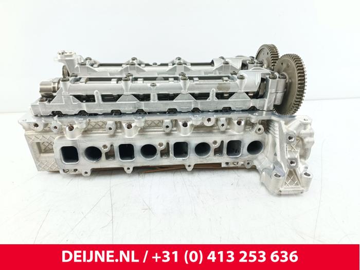 Begagnade Topplock Mercedes Sprinter 3,5t (907.6/910.6) 319 CDI 2.0 D RWD Pris € 786,50 Inklusive moms erbjuds av van Deijne Onderdelen Uden B.V.