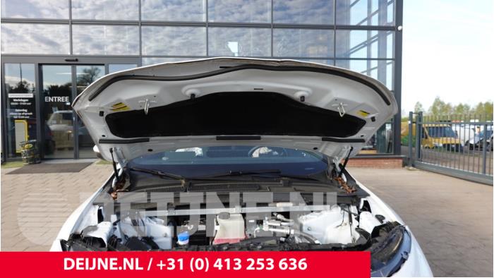 Używane Parawan XPENG G6 RWD Standard Range 66/68.5 kWh Cena € 108,90 Z VAT oferowane przez van Deijne Onderdelen Uden B.V.
