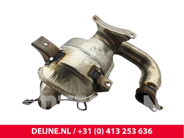 Usagé Catalyseur Peugeot Expert (V1/VA/VB/VE/VF/VT/VY) 2.0 Blue HDi 120 16V Prix € 181,50 Prix TTC proposé par van Deijne Onderdelen Uden B.V.