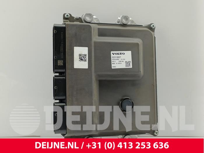 Used Engine management computer Volvo V60 Cross Country II (ZZ) 2.0 B4 16V Mild Hybrid AWD Price € 325,00 Margin scheme offered by van Deijne Onderdelen Uden B.V.