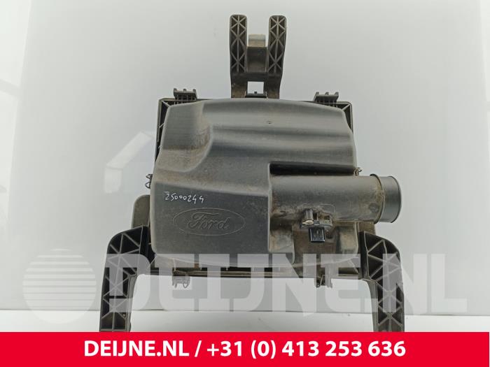 Begagnade Luftfilterhus Ford Transit 2.2 TDCi 16V Pris € 121,00 Inklusive moms erbjuds av van Deijne Onderdelen Uden B.V.