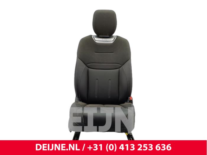 Używane Fotel prawy XPENG G6 RWD Standard Range 66/68.5 kWh Cena € 423,50 Z VAT oferowane przez van Deijne Onderdelen Uden B.V.