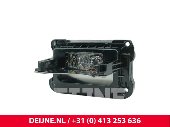 Używane Modułowy reflektor LED Lynk &amp; Co 01 1.5 PHEV Cena € 121,00 Z VAT oferowane przez van Deijne Onderdelen Uden B.V.