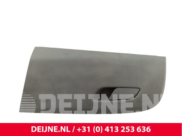 Begagnade Handskfack Maxus Deliver 9 2.0 D RWD Pris € 48,40 Inklusive moms erbjuds av van Deijne Onderdelen Uden B.V.