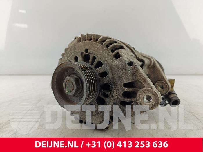 Begagnade Dynamo Opel Combo (Corsa C) 1.7 CDTi 16V Pris på förfrågan erbjuds av van Deijne Onderdelen Uden B.V.
