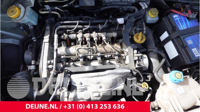 Used Engine Opel Combo 1.6 CDTI 16V ecoFlex Price € 1.210,00 Inclusive VAT offered by van Deijne Onderdelen Uden B.V.