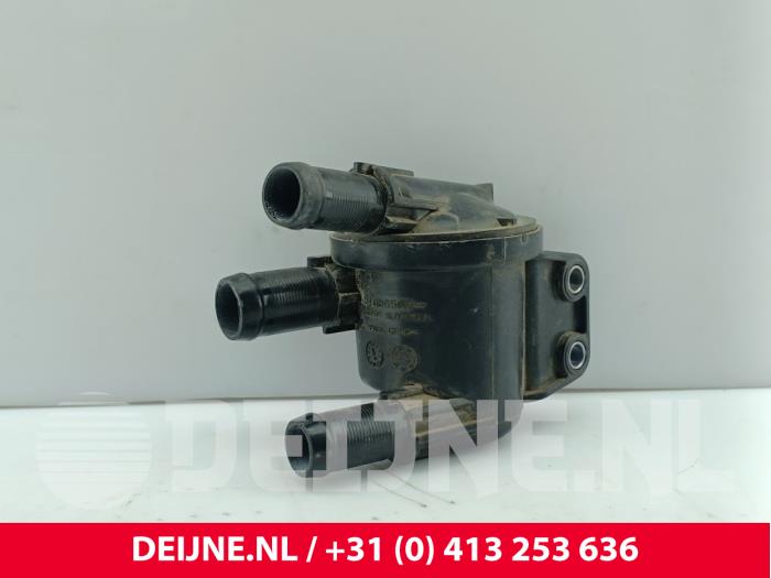 Begagnade Vattenpump Volvo XC40 (XZ) 1.5 T5 Plug-in Hybrid 16V Pris € 75,00 Marginaltabell erbjuds av van Deijne Onderdelen Uden B.V.