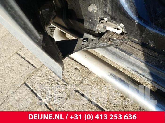Używane Panel boczny Volkswagen Caddy IV 2.0 TDI 102 Cena € 211,75 Z VAT oferowane przez van Deijne Onderdelen Uden B.V.