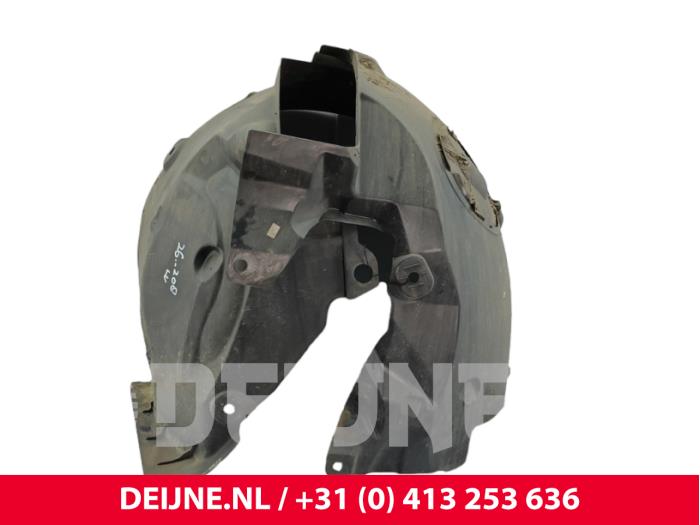 Używane Nadkole Renault Kangoo Express (FW) 1.5 dCi 90 FAP Cena € 36,30 Z VAT oferowane przez van Deijne Onderdelen Uden B.V.