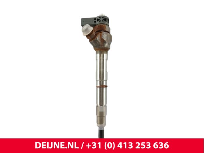 Usagé Injecteurs Volkswagen Crafter 2.0 TDI 16V Prix € 121,00 Prix TTC proposé par van Deijne Onderdelen Uden B.V.