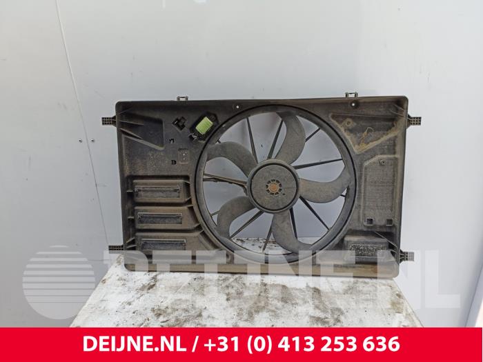 Begagnade Kylfläktshus Ford Transit 2.0 TDCi 16V Eco Blue 130 Pris € 121,00 Inklusive moms erbjuds av van Deijne Onderdelen Uden B.V.