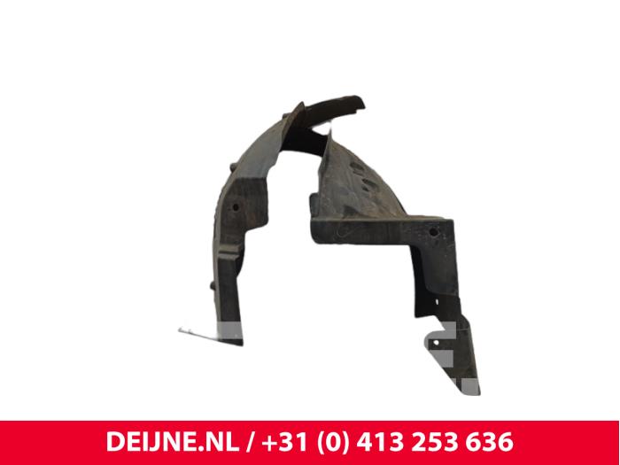 Używane Nadkole Renault Trafic (1FL/2FL/3FL/4FL) 1.6 dCi 120 Twin Turbo Cena € 36,30 Z VAT oferowane przez van Deijne Onderdelen Uden B.V.