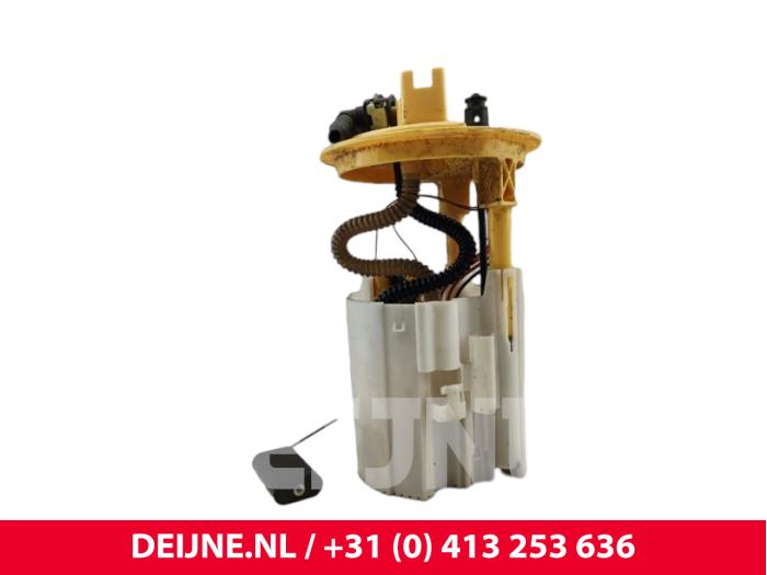 Gebrauchte Kraftstoffpumpe Elektrisch Mercedes Sprinter 3,5t (907.6/910.6) 316 CDI 2.1 D RWD Preis € 96,80 Mit Mehrwertsteuer angeboten von van Deijne Onderdelen Uden B.V.