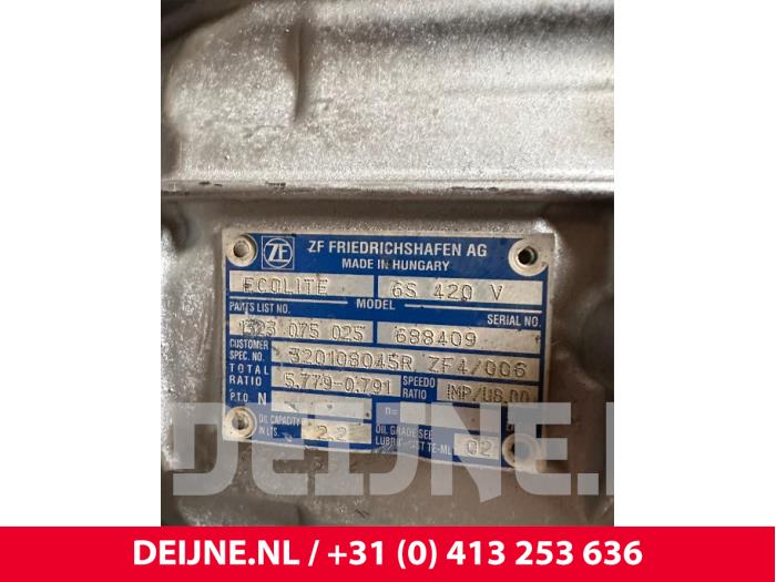 Gebrauchte Getriebe Renault Master III (FV) 2.3 dCi 165 16V RWD Preis € 1.754,50 Mit Mehrwertsteuer angeboten von van Deijne Onderdelen Uden B.V.